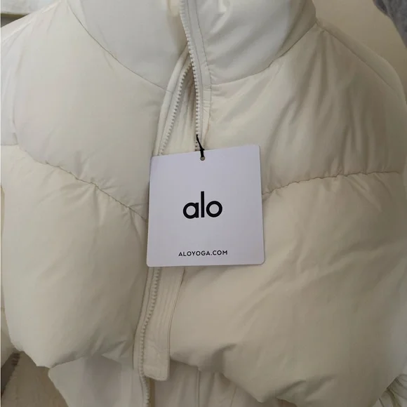 Alo Yoga Main Act Corset Puffer (S) NWT